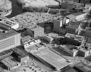 Close up of French and Bridge Street