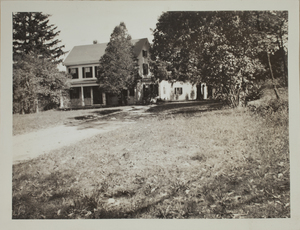 Second view of 140 Concord Road (c. 1935).