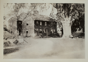 First view of Hartwell Tavern, Minute Man National Historical Park, c. 1904.