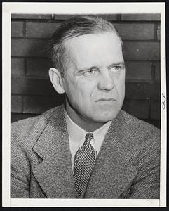 George Sisler. Born: Manchester, O., March 24, 1893 Outstanding major league first baseman. With St. Louis (AL) 1915-27 Washington (AL) 1928 Boston (NL) 1928-30. Elected to Baseball Hall of Fame, 1938. National Commissioner of Semi-Pro baseball, 19 Photographed in St. Louis 1/26/44