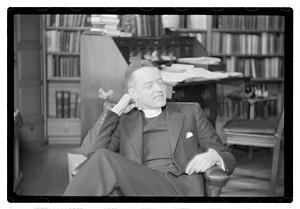 Rev. Dr. Arthur Lee Kinsolving, rector of Trinity Church
