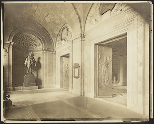 Main entrance vestibule showing Vane statue