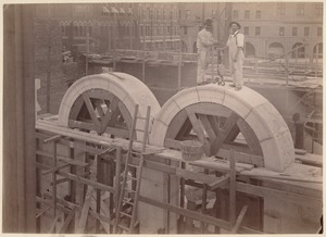 Court arches