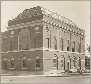 Boston Museum of Fine Arts School, exterior, main entrance (Fenway)