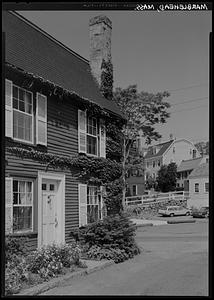 Front Street cottage, Marblehead