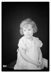 Collier Mrs. & 2 children