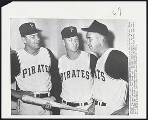 Pirates With Series Experience -- Outfielder Gino Cimoli, third baseman Don Hoak and pitcher Clem Labine (l to r) are the only members of the pennant-winning Pittsburgh Pirates who have appeared in a World Series.