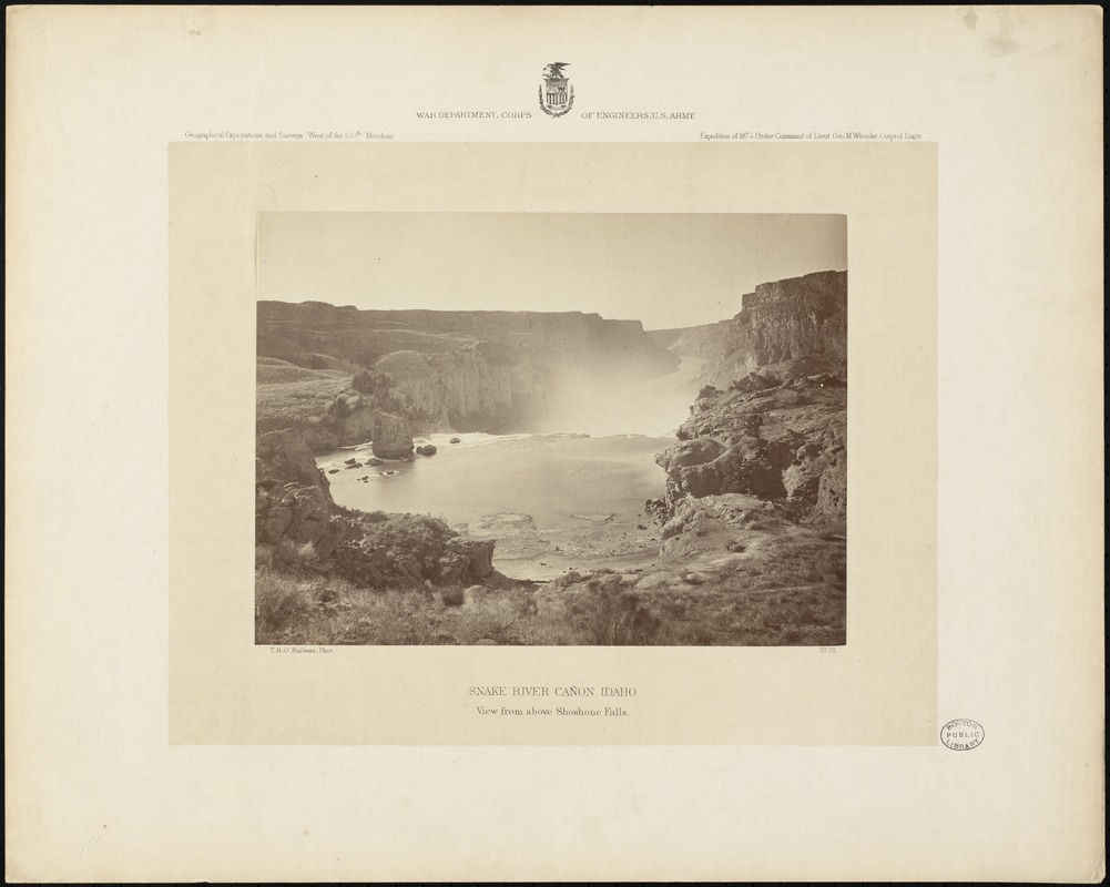 Snake River Cañon, Idaho, view from above Shoshone Falls