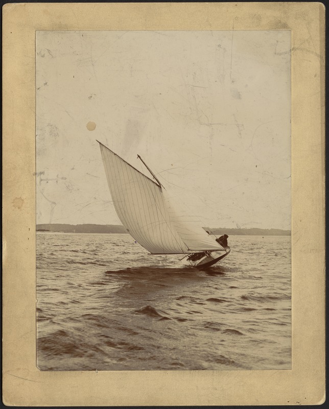 Sailboat, rail down