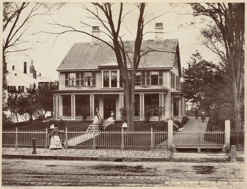 Houses: Old Dunbar House, corner of Cliff and Washington Sts.