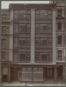 Unidentified picture of a 5-story building
