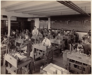 Gibson School - Dorchester - interior, drafting class