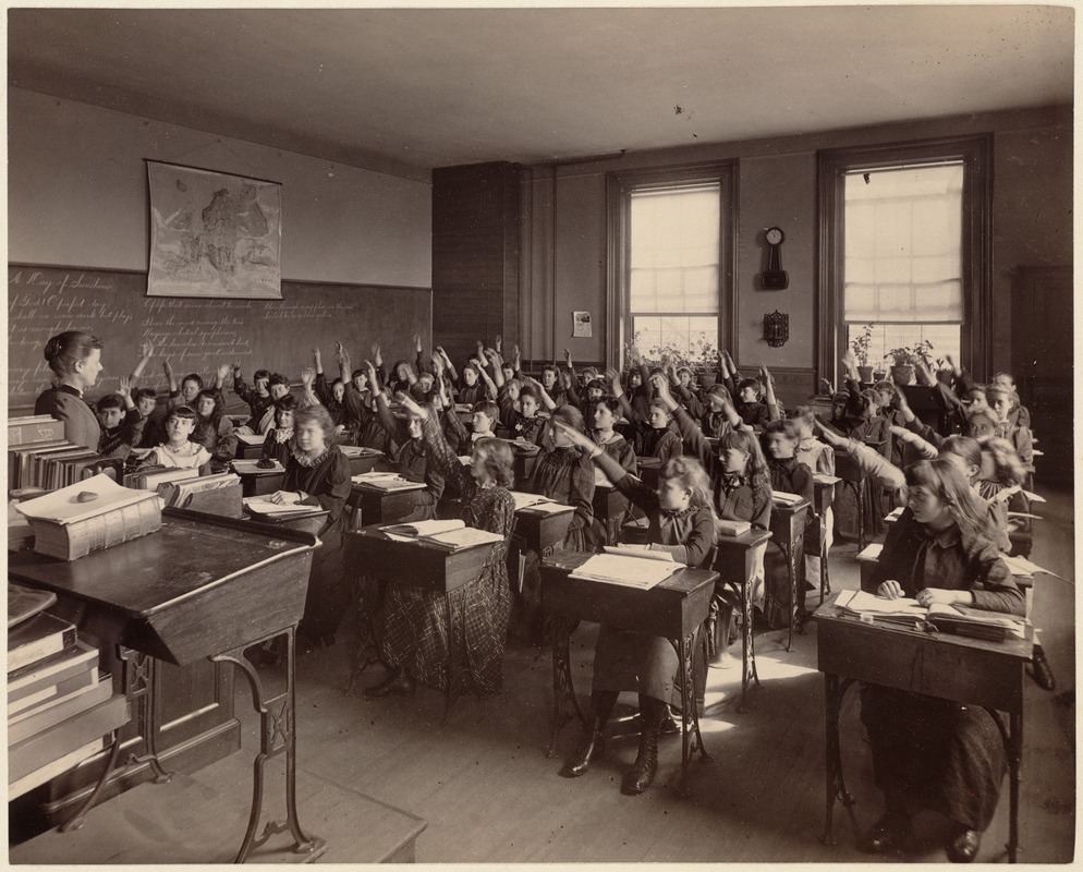 Everett School - interior - 3rd class, 2nd division