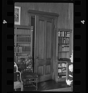 Interior, Burr apartment, Agassiz Hotel, 191 Commonwealth Avenue, Boston, Massachusetts