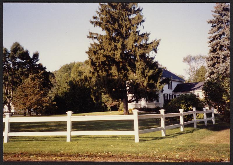 House on Everett Street