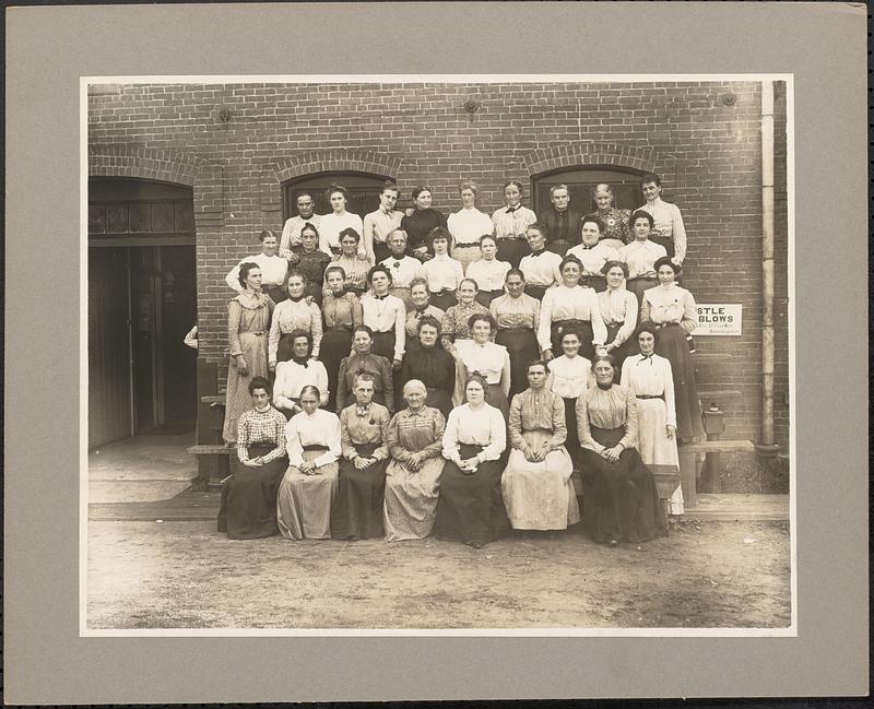 Workers, Bay State Mill, 1900