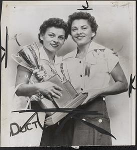 Mrs. Frances Bera and sister, Mrs. Edna Bower win Powder Puff Derby