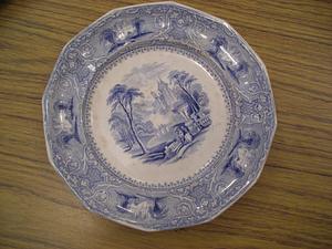 Blue and white decorative plate