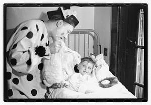 Harry W. Syer magician at Children's Hospital