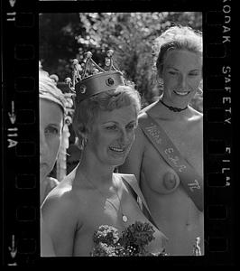 Nudist beauty contest winner, Assonet