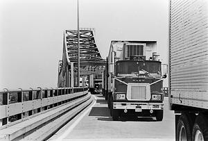 Mack truck convoy Tobin Bridge