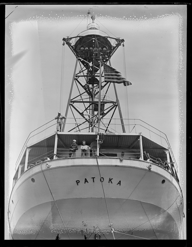 USS Patoka - tender for dirigible Los Angeles in Charlestown Navy Yard.
