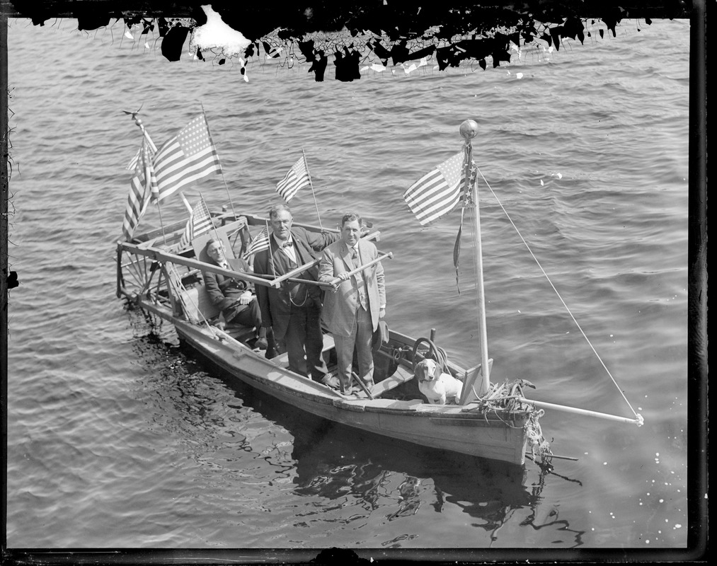 Three-man paddleboat - Wareham