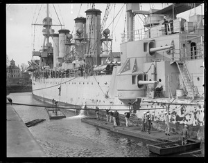 USS Raleigh at Navy Yard