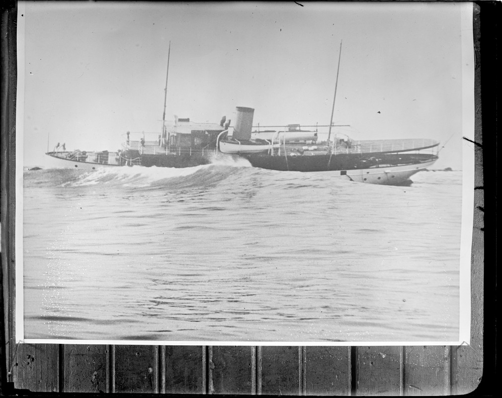 edsel ford yacht