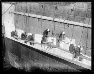 USS Raleigh at Navy Yard drydock