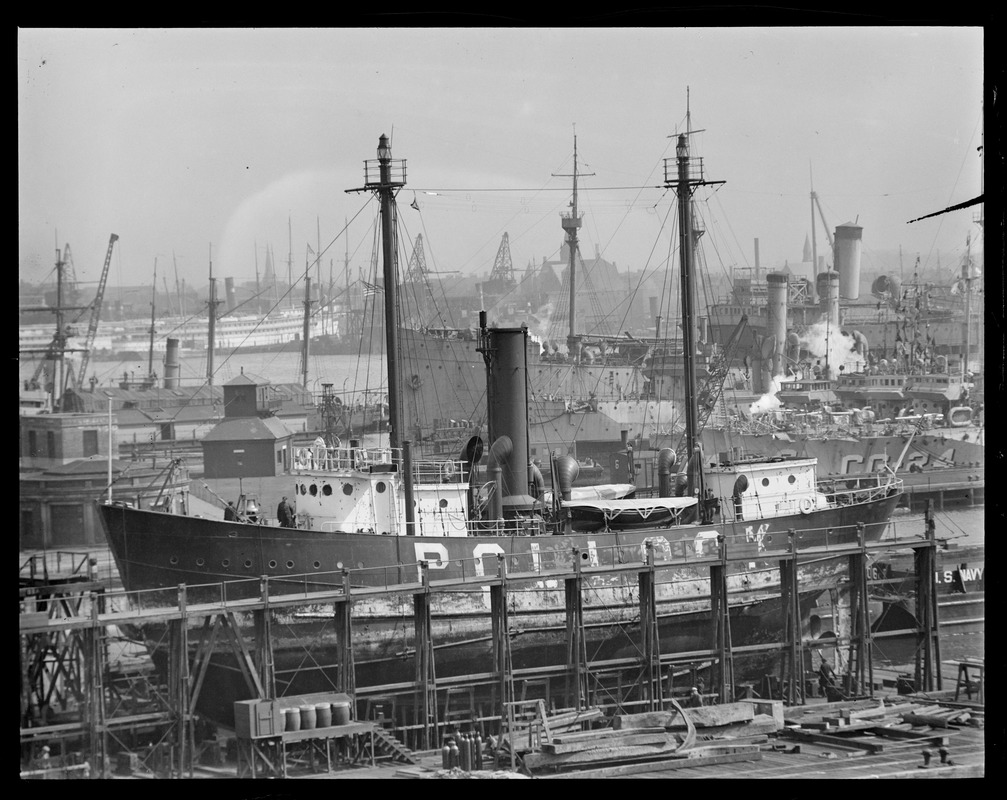 Lightship Pollock Rip at Navy Yard, Boston