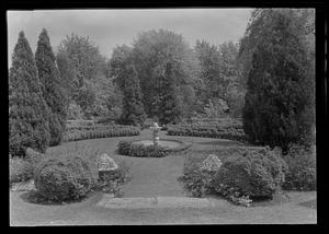 Centre of Mrs. Thos. Newhall's garden from terrace
