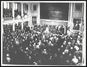 Inauguration of Mayor Kevin White at Faneuil Hall