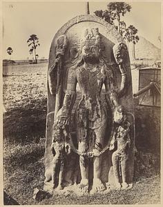Statue found near village of Cheon, India