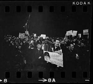 "Blue collar" pro-Vietnam rally, Boston