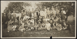 The picnic of "Scambil" club of people from Sepastia, Ottoman Empire