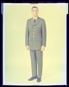 Army green uniform for enlisted men