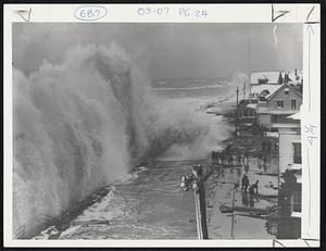 Do you Remember? This how the angry sea struck Winthrop endangering homes - The surf was high than the cottages