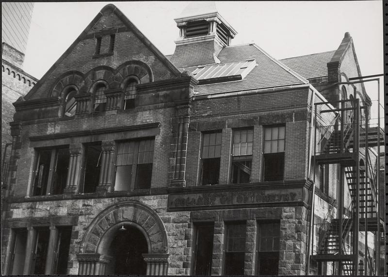 Horace Mann School, 178 Newbury