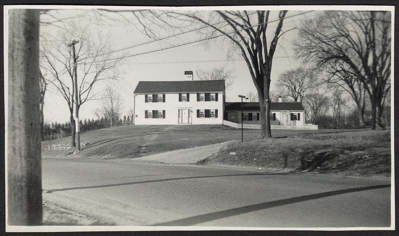 Stephen Bacon House, 105 North Main Street