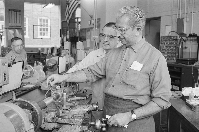 Machine operators training class, Vocational School, New Bedford