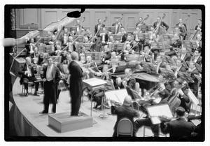 Balokovic violins with Boston Symphony, Koussevitzky conducting