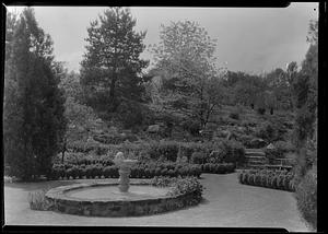 Garden of Mrs. Thos. Newhall, diagonal N.W. toward rock garden