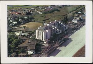 Aerial view of Jack Satter House, North Shore Road, and Oak Island area, with Kelly's in foreground