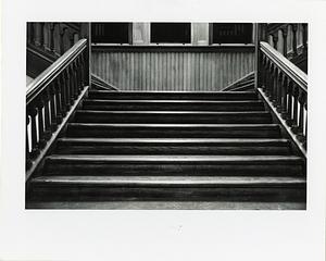 Cambridge City Hall, 1971, The Main Stairway