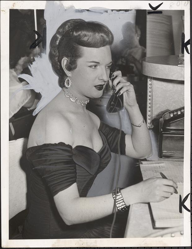 Ex-GI starts new job as lady receptionist