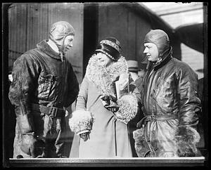 Lt. Johnson, Mrs. Lindbergh and Lt. Hegenberger