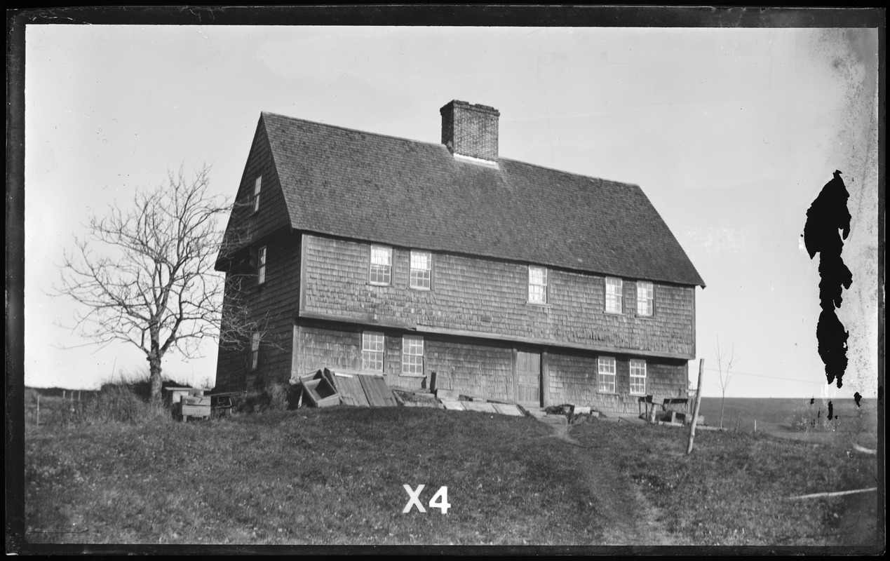 Parson Capen House with kitchen shed