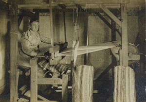Sheets, Nelsie Hargar at her loom