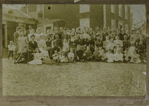 Roberts family reunion, 1899